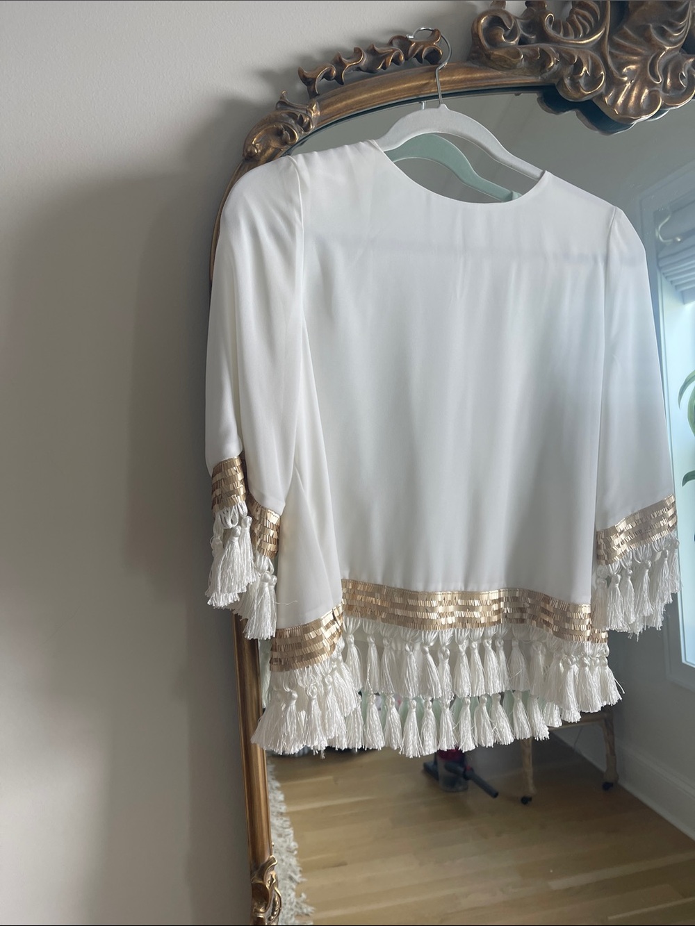 Mestiza New York White Tassel-Trim Top with Gold Accents, size small